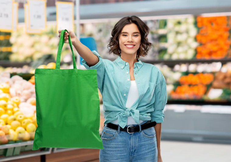 Customizable kraft paper gift bags